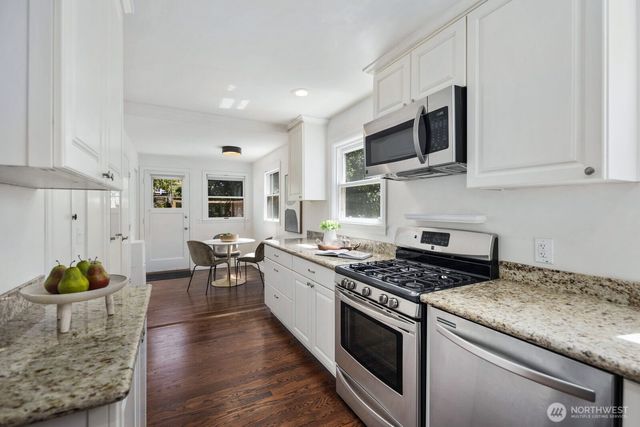 5632 7th Avenue NW, Seattle, WA 98107