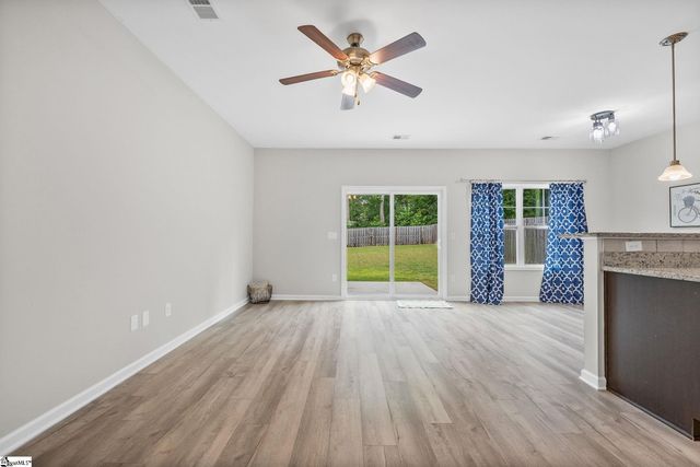 172 Highland Park Court, Easley, SC 29640