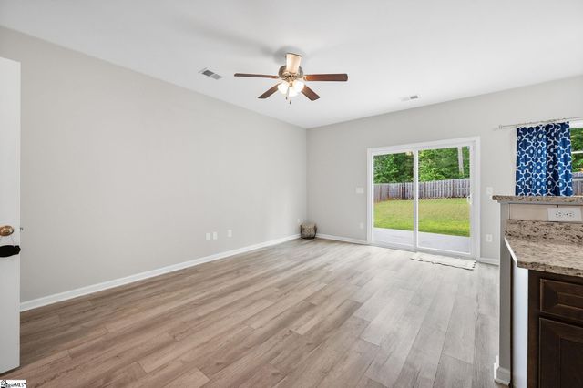 172 Highland Park Court, Easley, SC 29640