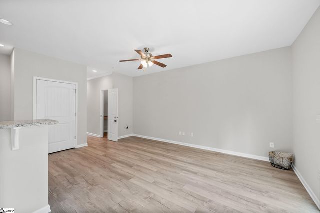 172 Highland Park Court, Easley, SC 29640