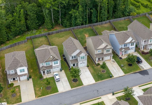 172 Highland Park Court, Easley, SC 29640