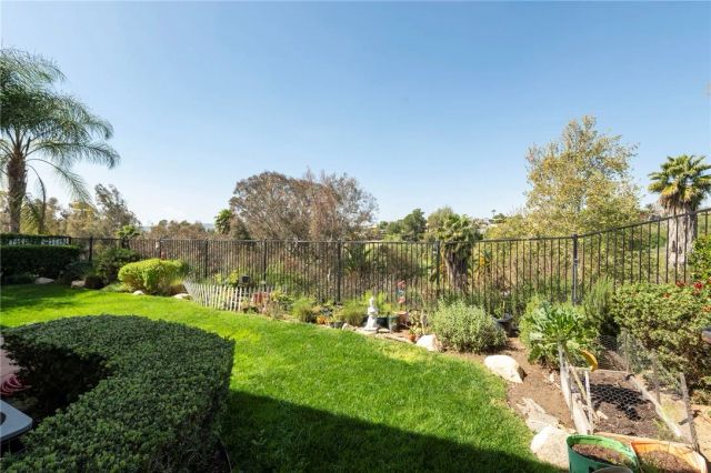 38669 Clearbrook, Murrieta, CA 92563