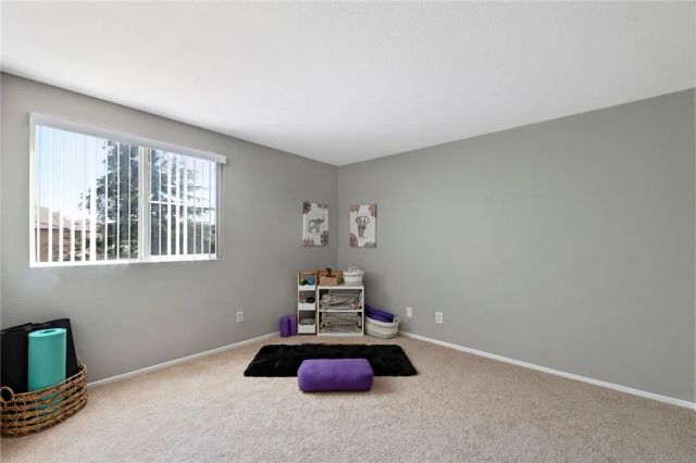 38669 Clearbrook, Murrieta, CA 92563