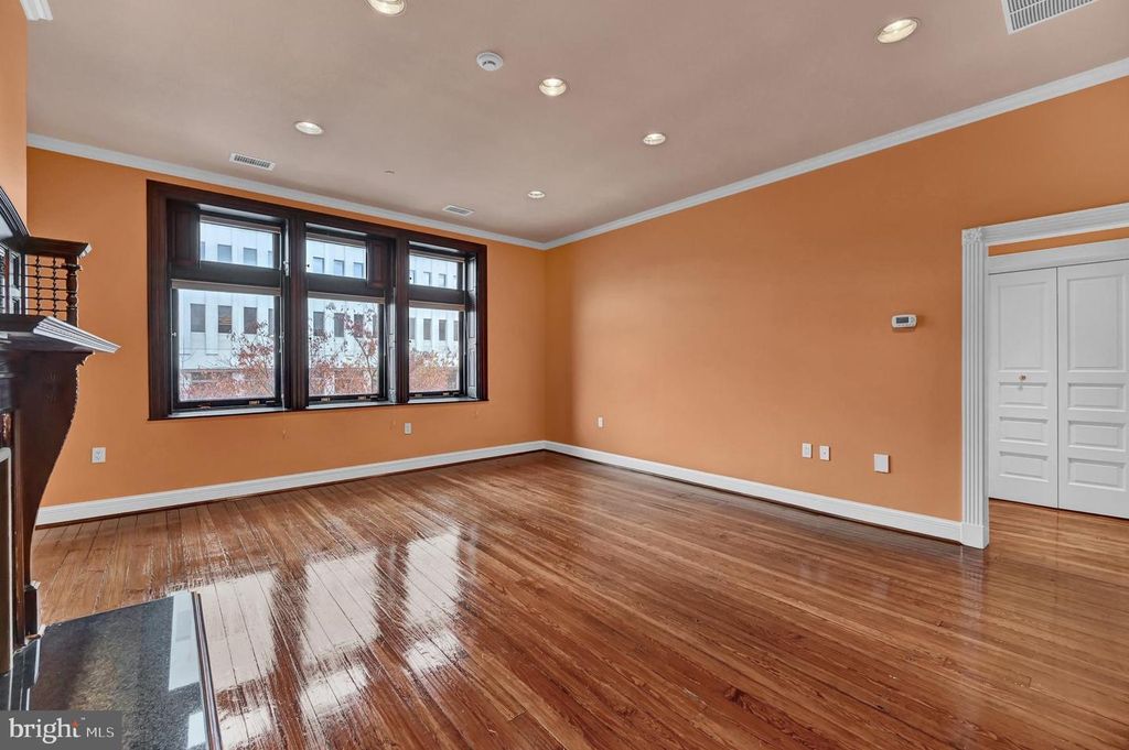 Image 59 of property listing at 1126 N CHARLES ST, Baltimore, MD 21201