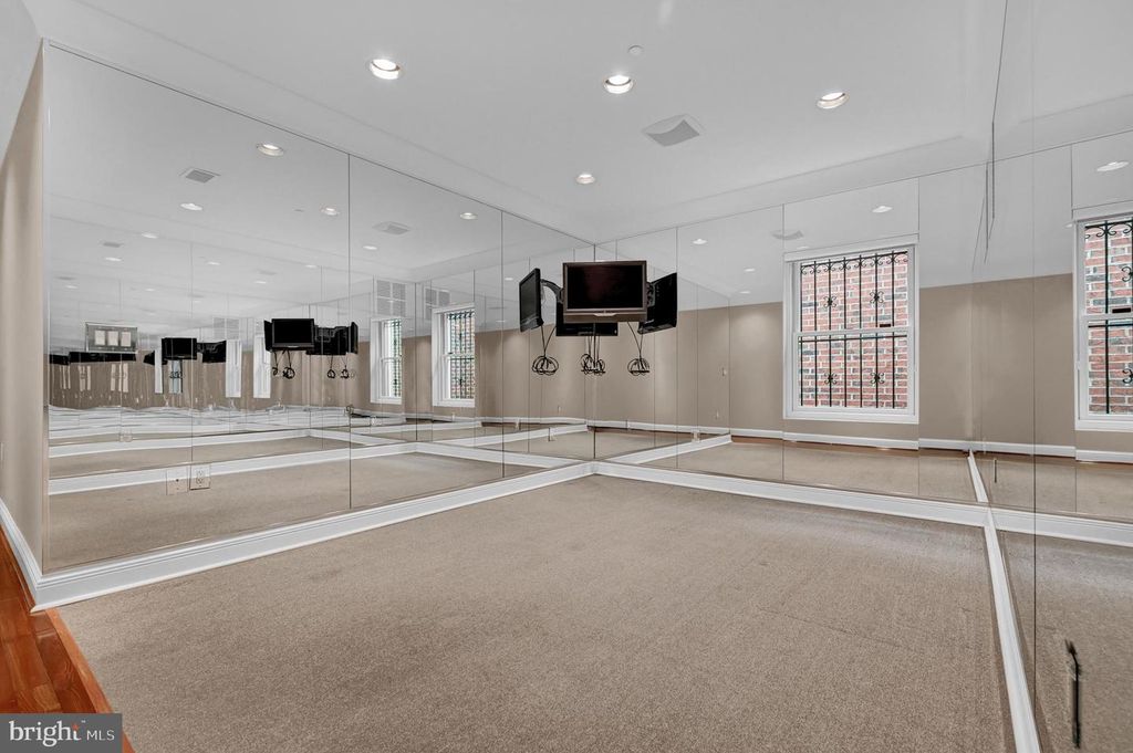 Image 60 of property listing at 1126 N CHARLES ST, Baltimore, MD 21201