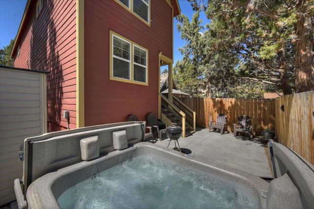 317 E Angeles Boulevard, Big Bear, CA 92314