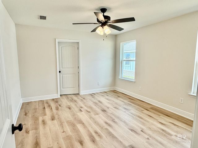 2022 W Union Avenue, Loxley, AL 36551