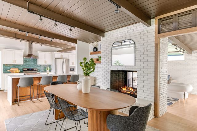 3611 Marsh Lane Place, Dallas, TX 75220