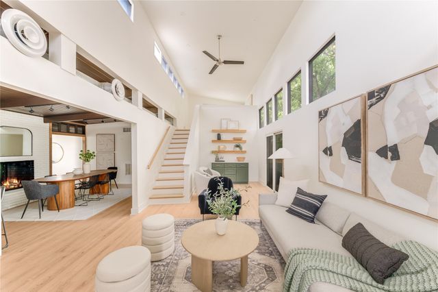 3611 Marsh Lane Place, Dallas, TX 75220