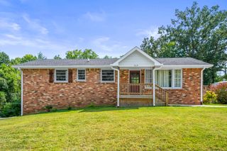 519 S Pawnee Dr, Springfield, TN 37172
