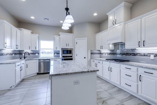 9209 SW 34th Street, Oklahoma City, OK 73179