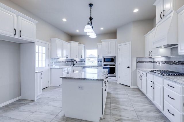 9209 SW 34th Street, Oklahoma City, OK 73179
