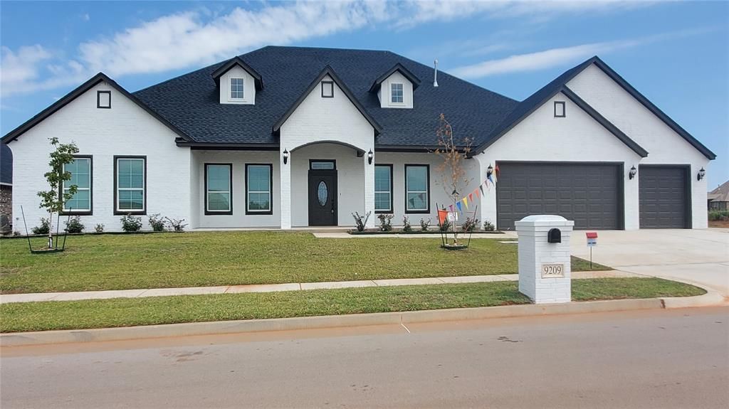 9209 SW 34th Street, Oklahoma City, OK 73179