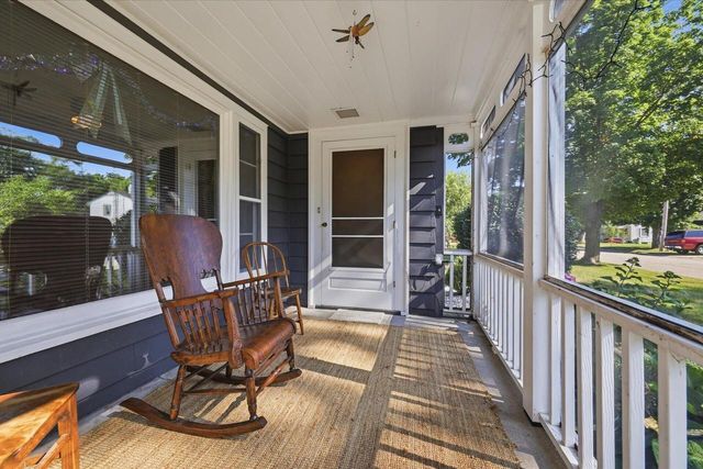 1000 Brewster AVENUE, Beloit, WI 53511