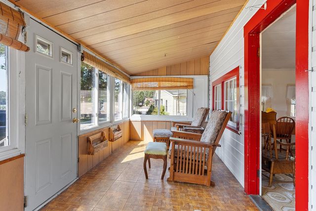 32 Ells Road, Hampstead, NH 03841