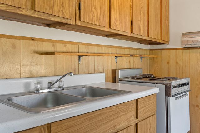 32 Ells Road, Hampstead, NH 03841