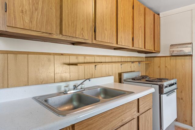 32 Ells Road, Hampstead, NH 03841