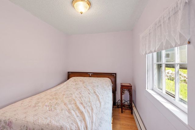 32 Ells Road, Hampstead, NH 03841