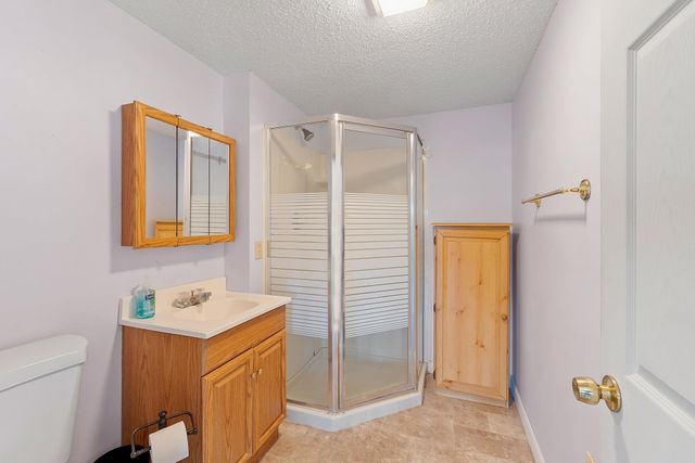 32 Ells Road, Hampstead, NH 03841
