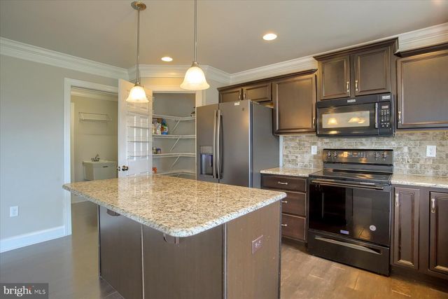 626 N 11TH AVE, Lebanon, PA 17046