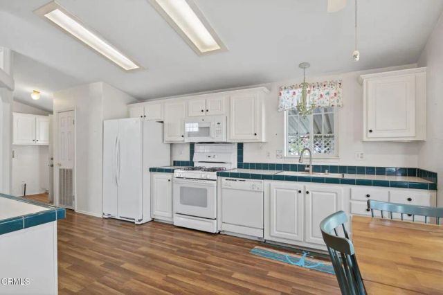 1215 Anchors 174, Ventura, CA 93001