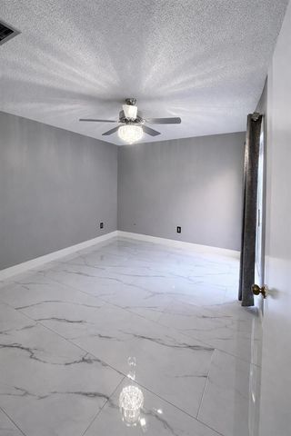 6770 Dupere Lane, Lake Worth, FL 33467