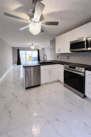 6770 Dupere Lane, Lake Worth, FL 33467