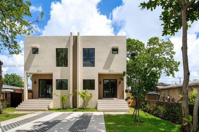 1917 NW 17 Street A, Miami, FL 33125