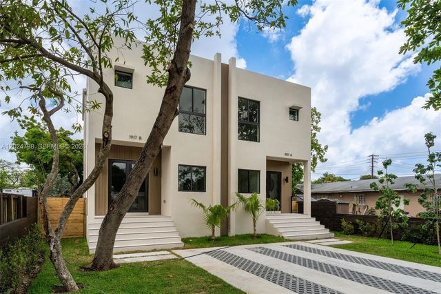 1917 NW 17 Street A, Miami, FL 33125