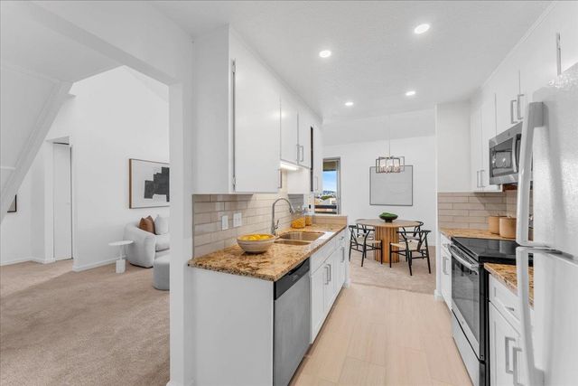 353 Philip Drive 304, Daly City, CA 94015