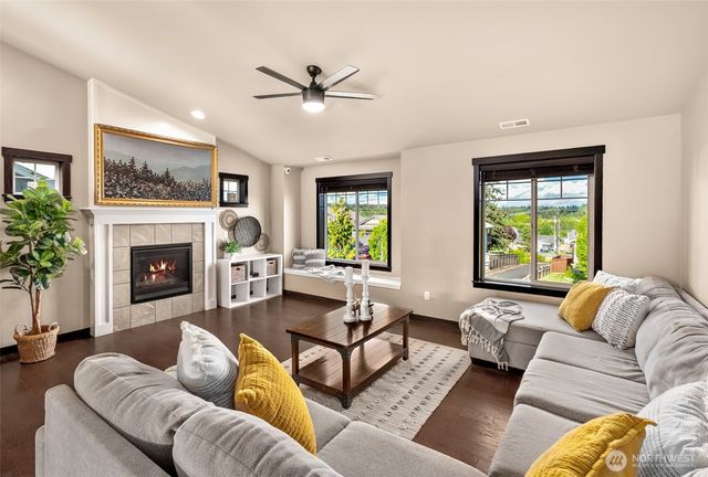 27810 71st Avenue NW, Stanwood, WA 98292