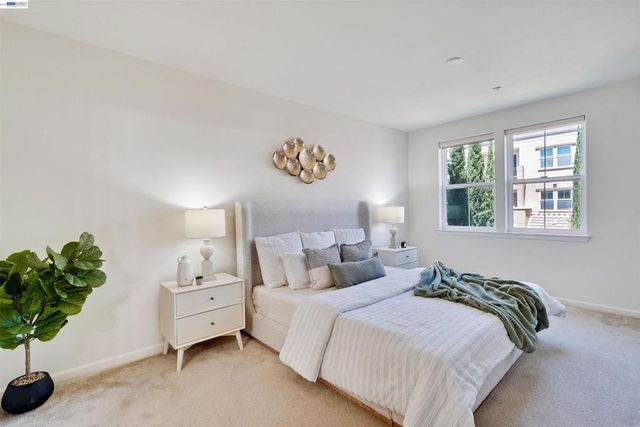 49002 Cinnamon Fern Common 427, Fremont, CA 94539