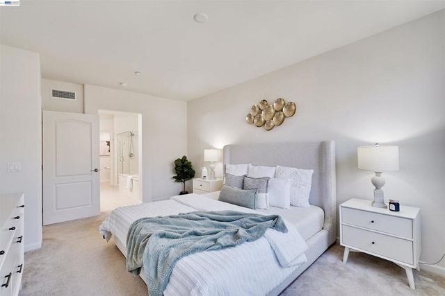 49002 Cinnamon Fern Common 427, Fremont, CA 94539