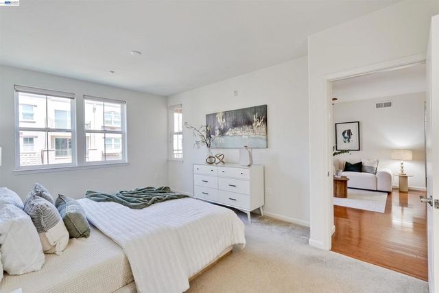 49002 Cinnamon Fern Common 427, Fremont, CA 94539