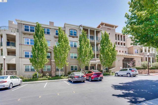 49002 Cinnamon Fern Common 427, Fremont, CA 94539
