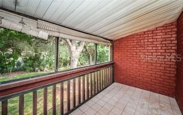 1044 82ND TERRACE N 1044C, St Petersburg, FL 33702