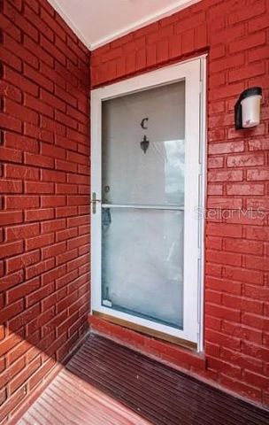 1044 82ND TERRACE N 1044C, St Petersburg, FL 33702