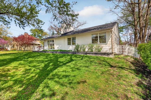 1758 Breton Road SE, East Grand Rapids, MI 49506