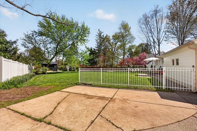 1758 Breton Road SE, East Grand Rapids, MI 49506