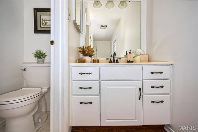 250 Brixham Drive, Chesterfield, MO 63017