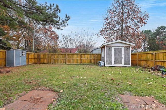 725 Mosswood Lane, Fayetteville, NC 28311