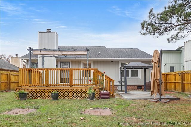 725 Mosswood Lane, Fayetteville, NC 28311