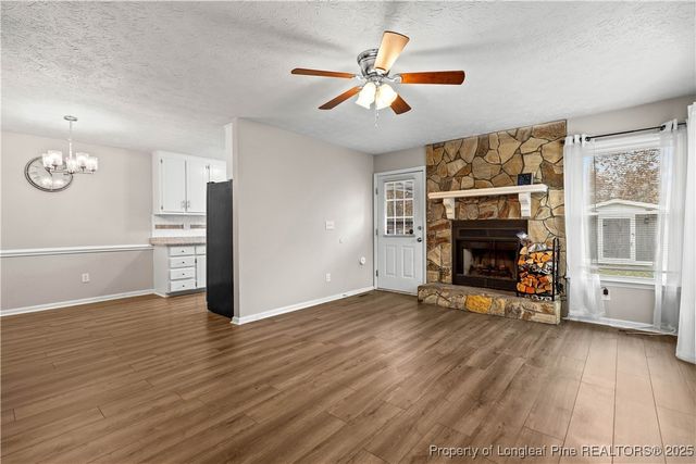 725 Mosswood Lane, Fayetteville, NC 28311