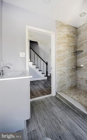 304 E CLEMENTS BRIDGE RD, Runnemede, NJ 08078