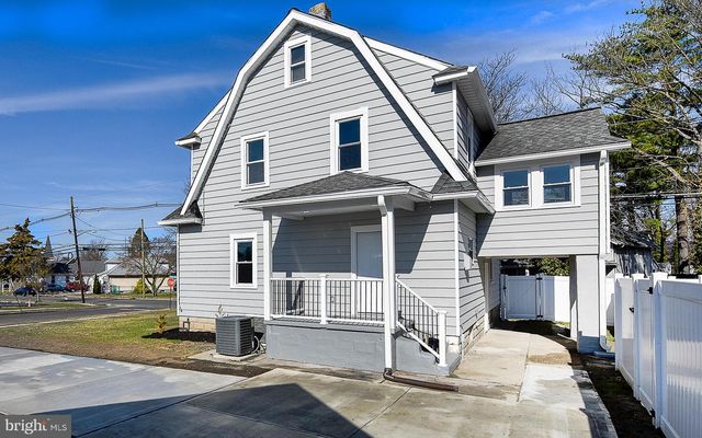 304 E CLEMENTS BRIDGE RD, Runnemede, NJ 08078