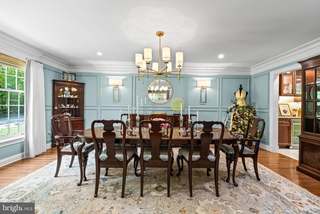Image 10 of property listing at 2428 OLD BOSLEY RD, Lutherville Timonium, MD 21093