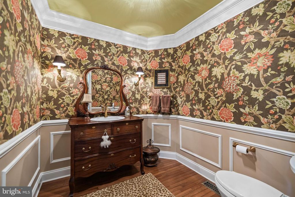 Image 14 of property listing at 2428 OLD BOSLEY RD, Lutherville Timonium, MD 21093