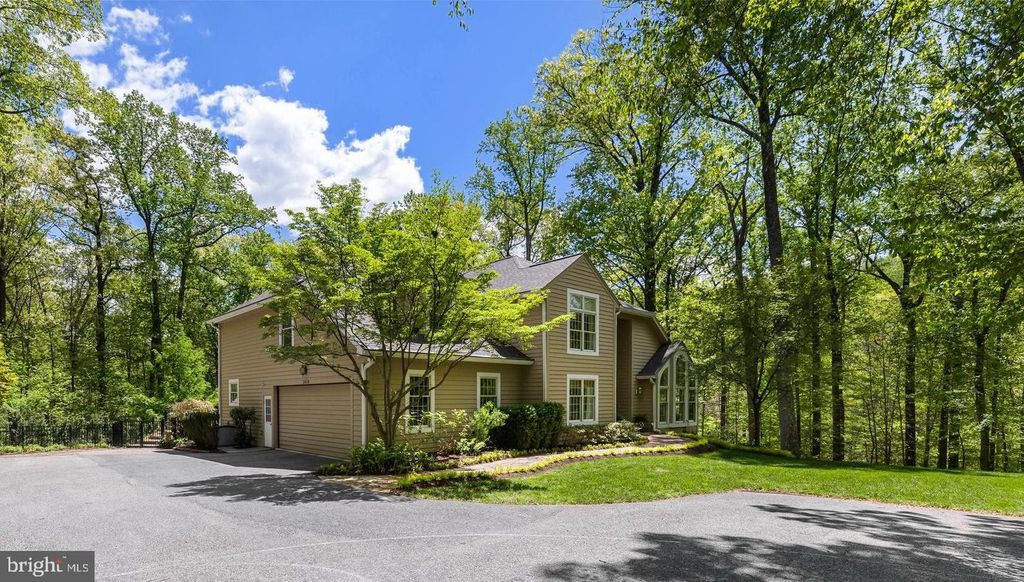 Image 51 of property listing at 2428 OLD BOSLEY RD, Lutherville Timonium, MD 21093