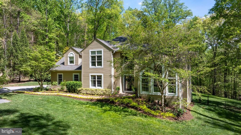 Image 52 of property listing at 2428 OLD BOSLEY RD, Lutherville Timonium, MD 21093