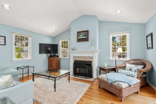 178 Atlantic Street, Gloucester, MA 01930